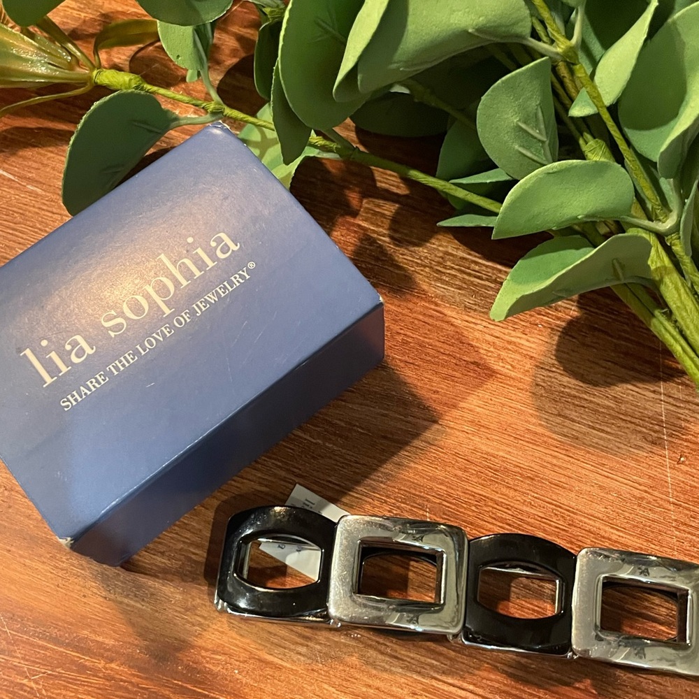 NWT Lia Sophia bracelet - Picture 2 of 2